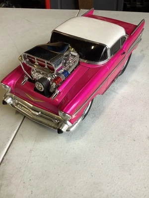 57 Chevy Bel-air Pink and White Roof Muscle Machine  1:18 scale - Image 1 of 4