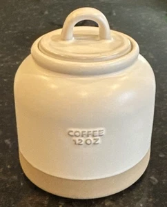 Tarro de café de gres Magnolia Hearth & Hand de 12 oz bote con tapa - Imagen 1 de 6