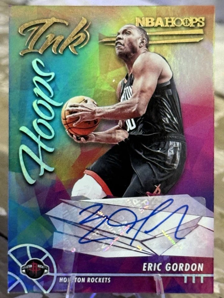 AUTO 🔥 ERIC GORDON SP 2021-22 Panini NBA Hoops Hoops Ink Holofoil Signature - Image 1 of 2