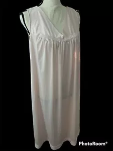 Vanity Fair Pink Women’s Size XL Night Gown Made In USA With Sleeves - Picture 1 of 7