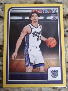 2023-24 Panini NBA Hoops - Rookies Colby Jones #270 Yellow (RC) Sacramento Kings - Imagen 1 de 2