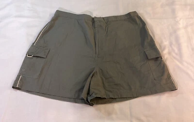 FASHION BUG NWT DRAB GREEN CARGO SHORTS Women’s Plus Size 24W￼ - Image 1 of 4