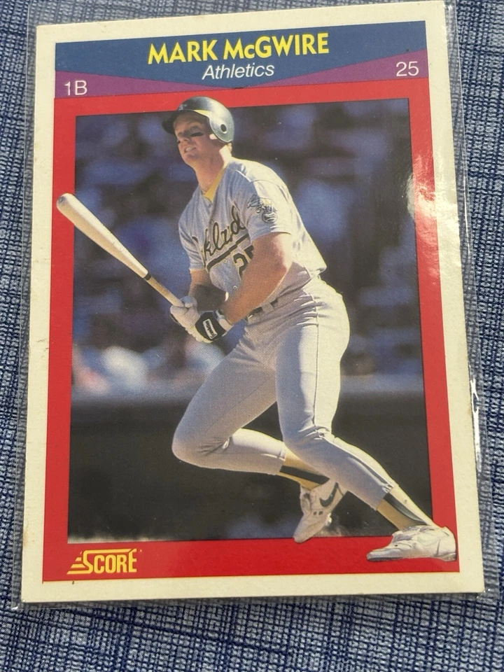 1990 Score Top 100 Superstars MARK McGWIRE Card #25 Oakland Athletics - Image 1 of 1