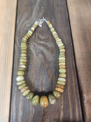 Collar de cuentas de ópalo volcánico de plata esterlina Jay King grueso verde oliva marrón Foto 1 de 4