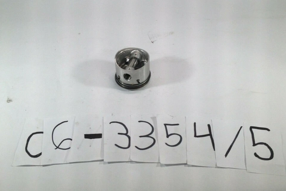 Genuine Spare Parts Norton Piston Set 750 +30 w/ Rings - Image 1 of 4