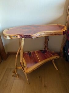 Rustic Red Cedar Beautiful HANDMADE Log Leg End Side Table/Magazine Table