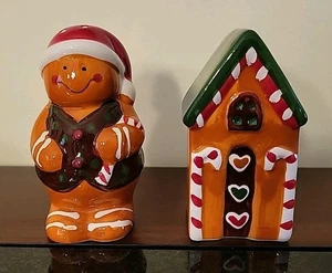 Gingerbread Man & House Salt & Pepper Shakers Set - Picture 1 of 8