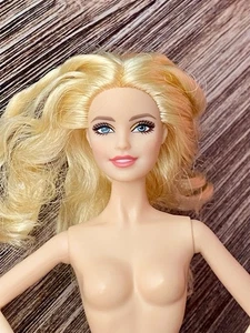 Holiday Barbie Model Muse Nude - Bild 1 von 3