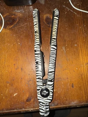 Hair Straightener Flat Iron Professional Ceramic Tourmaline Plates / Zebra Print - Image 1 of 3
