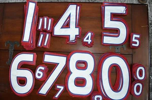 WEISS-KÖNIGSBLAU-ROT Hockey Trikot Rücken + Ärmel Tackle Twill Nummer Set Kit 140 - Bild 1 von 1