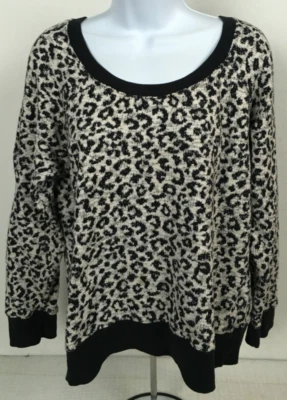 Suéter para mujer Maurices talla L negro gris blanco estampado de leopardo escote redondo Foto 1 de 4
