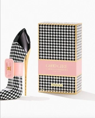 Parfum Carolina Herrera Tweed Talk 2025  - Immagine 1 di 4
