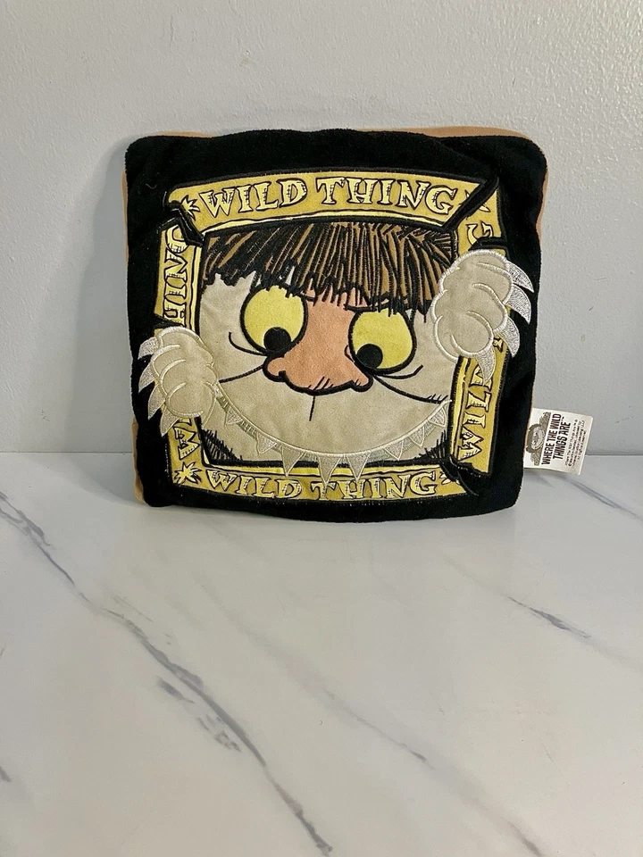 'Where The Wild Things Are' I'm Square Peluche Wild Thing Almohada Kellytoy Foto 1 de 4