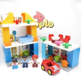 Lego Duplo Town Family House 2017 Complete Set 10835