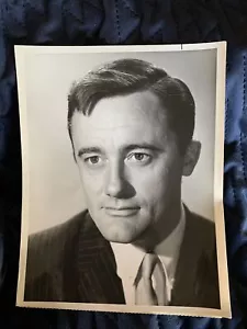 Man From Uncle Robert Vaughn Original NBC Photo 7 1/4 X 9“ - Picture 1 of 2