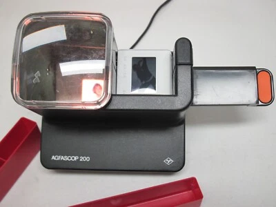 Visionneuse AGFASCOPE  230 Volts + 36 Diapositives 5 x 5 cm : Femmes  Sportives - Photo 1/4