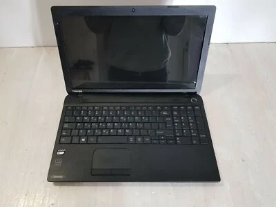NOTEBOOK TOSHIBA SATELLITE C50D AMD E1-1200 4GB RAM 128GB SSD WIFI WEBCAM - Immagine 1 di 4