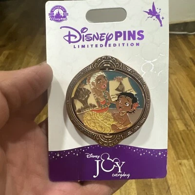 Prendedor giratorio D23 Expo 2024 Moana With Family Joy Everyday edición limitada Foto 1 de 4