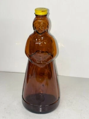 Vtg Mrs. Butterworth 11” Amber Brown Glass Syrup Bottle w/ Yellow Metal Lid 115¢ - Image 1 of 4