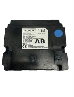Unidad de comunicación control telemático Toyota Corolla 2021 a 2023 OEM 8674106092 Foto 1 de 4