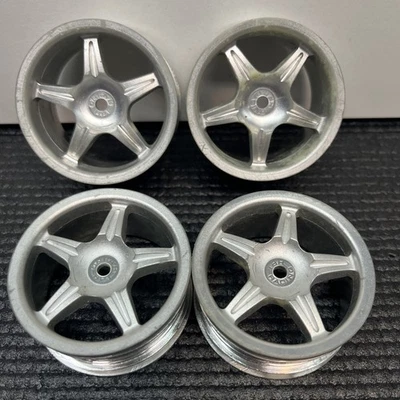 HPI Racing Narrow Front & Wide Rear Wheel Set 26mm 31mm Silver Vintage RS4 - Image 1 of 4