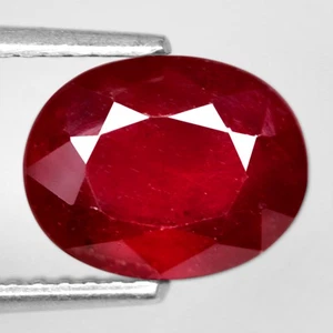 2.94Ct. Natural Gemstone Ruby Top Red Oval Madagascar Beautiful Sparkles Color! - Picture 1 of 7