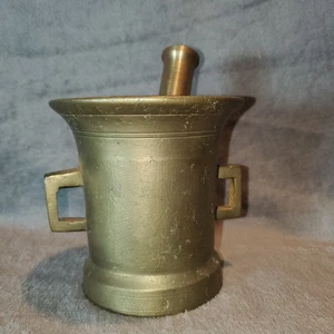Vintage Solid Brass Mortar and Pestle Apothecary Pharmacy Kitchen Tool Decor - Picture 1 of 10