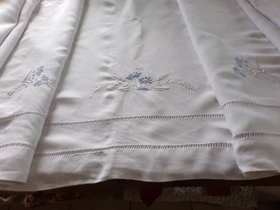 Drap Ancien en Lin Broderie Floral 230 cm x 308 cm - Photo 1/4