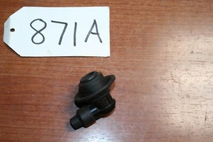Honda EU1000i Generator Spark Plug Suppressor CAD 30700-ZT3-C02 OEM - Picture 1 of 6