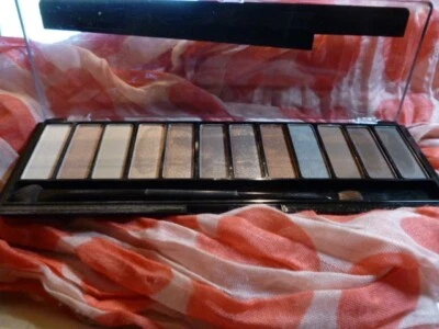 RIMMEL LONDON Magnif'eyes NUDE Edition Eyeshadow Palette ~ New~ - Image 1 of 4