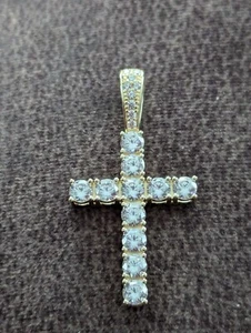 New GLD | Diamond Cross Vermeil Pendant - 18k... - Picture 1 of 6