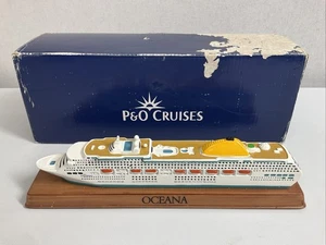 P &O Cruises Oceana Model Ship Official Merchandise - Picture 1 of 11