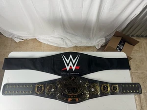 2015 WWE Undisputed Title V1 WWE Shop - Picture 1 of 17