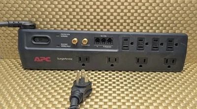 APC P8VT3 Surge-Arrest with 8-Outlet, Telephone Splitter & Coaxial. - Image 1 of 4