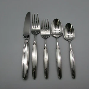 Oneida Stainless Flatware - OCTAVE - 5pc Place Setting * - Picture 1 of 4