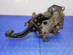 2009-2014 Volkswagen Routan Parking Brake Control Pedal Assembly OEM 7B0721797 - Picture 1 of 8