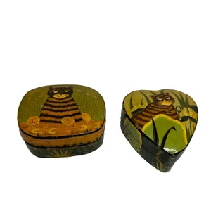 Pair of great vintage cat-themed Papier Mache boxes, India, hand made - Picture 1 of 11