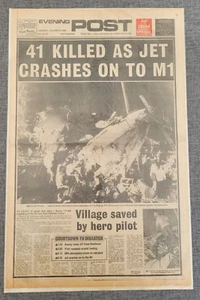 ABENDPOST BOEING 737 JET DISTATER M1 EAST MIDLANDS 41 GETÖTET 1989 ZEITUNG - Bild 1 von 3