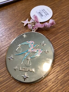 ANTHROPOLOGIE LOU BENESCH STERNZEICHEN ORNAMENT WAAGE - Bild 1 von 2