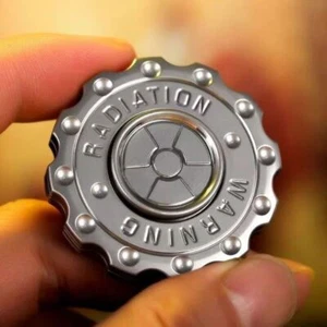 2 In 1 Zinc Alloy Rotation 6 Decompression Toys Fingertip Gyro EDC Funny Gifts - Picture 1 of 8