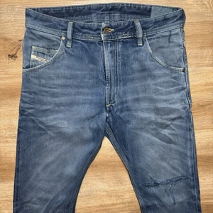 Jeans Diesel Uomo 32x34 Blu Krooley Slim Carota Made in Italy Traforato Moderno 008I2 - Foto 1 di 16