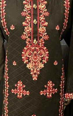 Farshi shalwar kurta dress   - Image 1 of 4