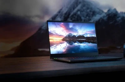 Razer Blade 15 (Core i9-12900H, RTX 3080 Ti, 32GB/2TB, 4K 144Hz) Gaming Laptop - Image 1 of 4