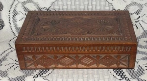 Vintage handgeschnitzte Holz Schmuck Schmuckschatulle mit Klappdeckel Russland 7”x3,75” - Bild 1 von 14