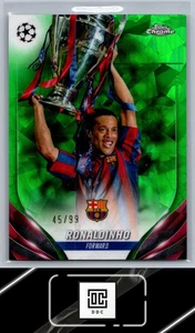 2023-24 Topps Chrome Sapphire #CVS-2 Ronaldinho Image Variations Green #/99 - Picture 1 of 2