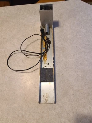 Bohning Arrow Crester, Cresting Jig Machine, Archery, Recurve, Longbow, Compound - Image 1 of 4