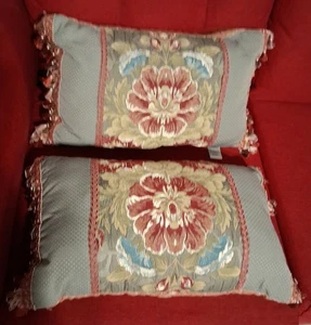 2 Croscill Blue Burgundy Gold Fringed Cotton Decorative Throw Pillows 21"X14" - Picture 1 of 7