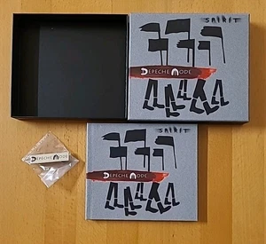 Depeche Mode Spirit Deluxe Edition 2 CD Box Set mit Pin - Bild 1 von 4