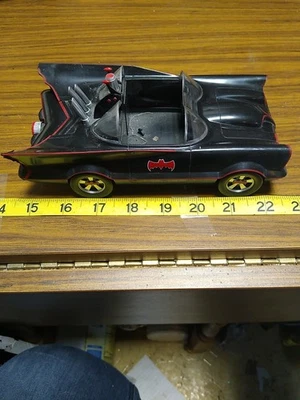 Funko Batimóvil Vehículo Coche Diseñado por George Barris DC Comics Batman 8" 2013 Foto 1 de 4