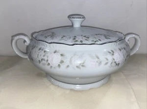 Sheffield Porcelain Fine China Classic 501 Covered Serving Bowl Silver Trim-Y - Picture 1 of 7